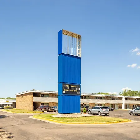 Oyo Hotel Mona Lake Muskegon